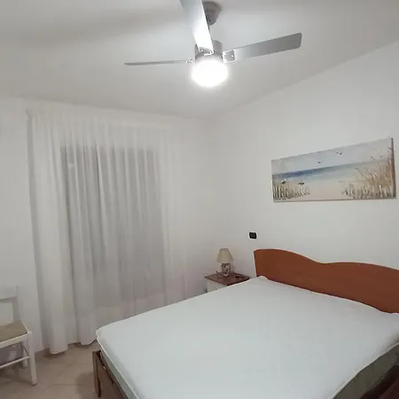 2 Apartment *